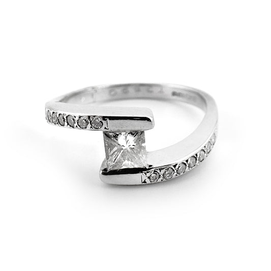 Diamond solitaire ring set in 18ct white gold