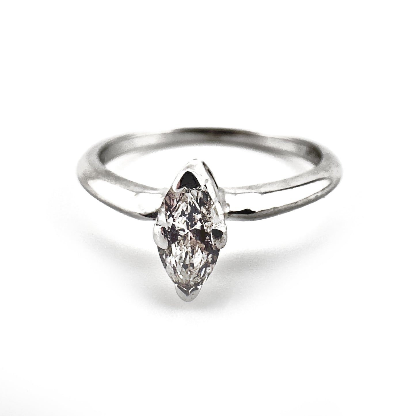 Marquise cut diamond ring, 18ct white gold