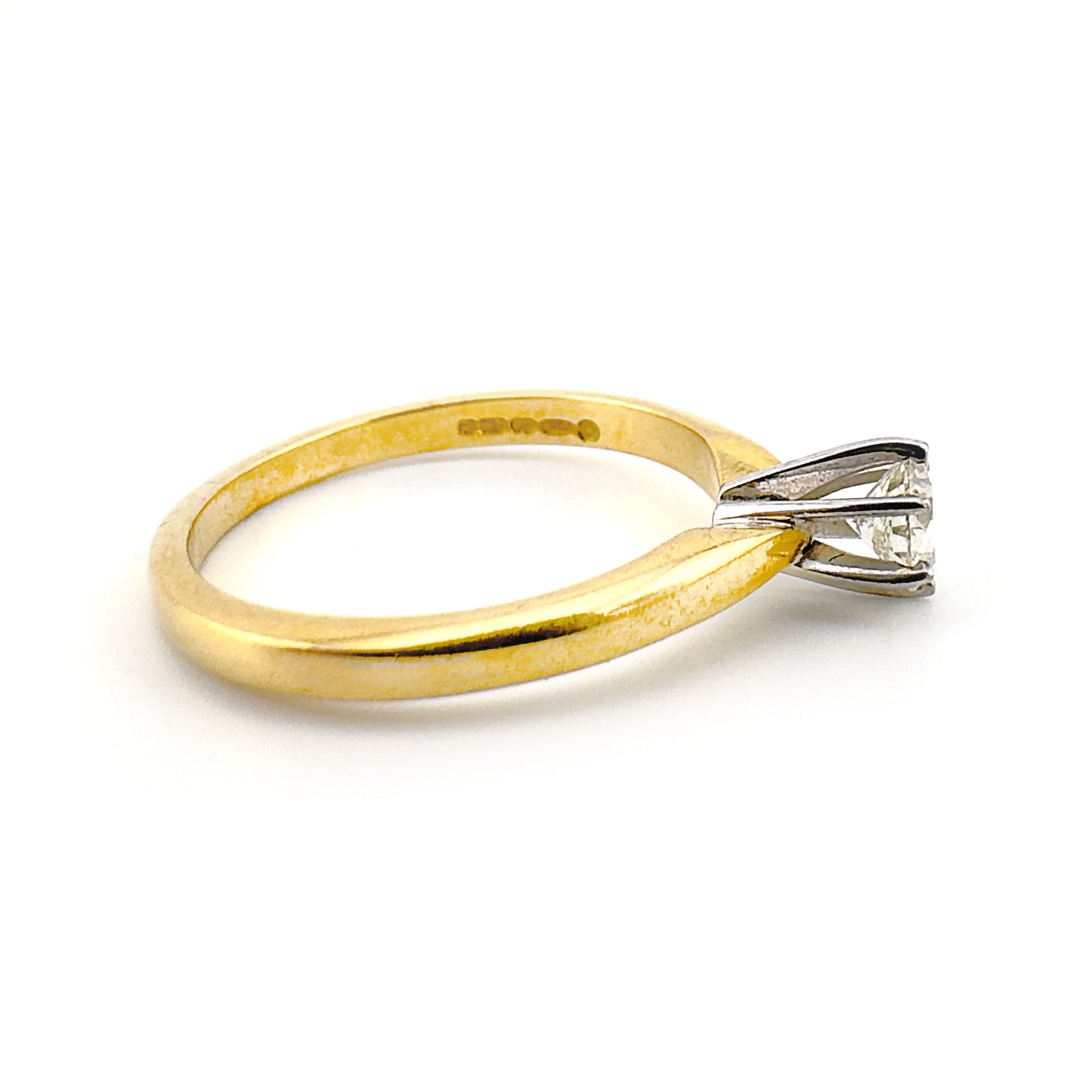 Diamond solitaire six claw ring, 18ct yellow gold